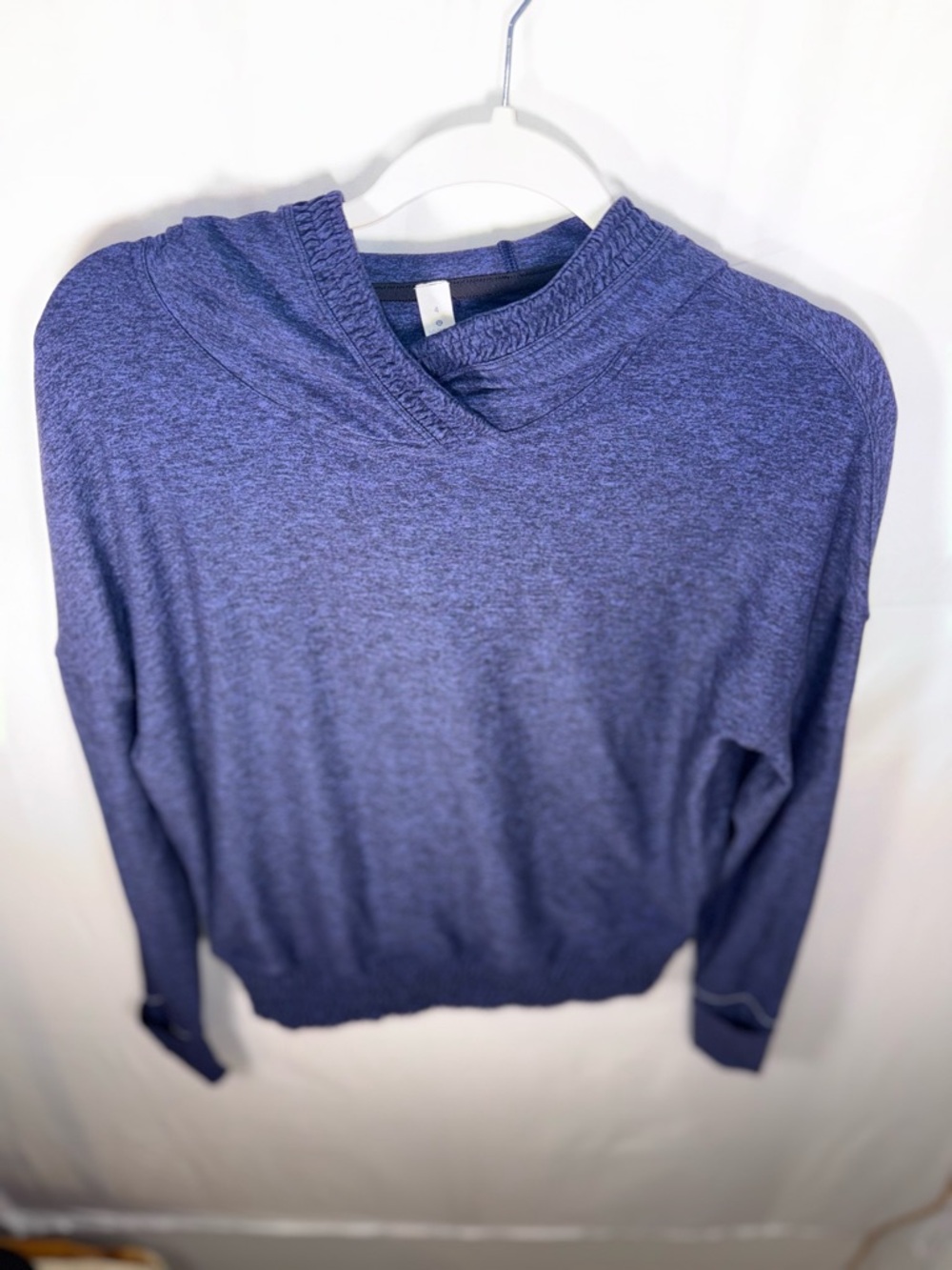 Lululemon Women Long Sleeve Blue Hooded Active Pullover Hoodie size 4 - Picture 2 of 16